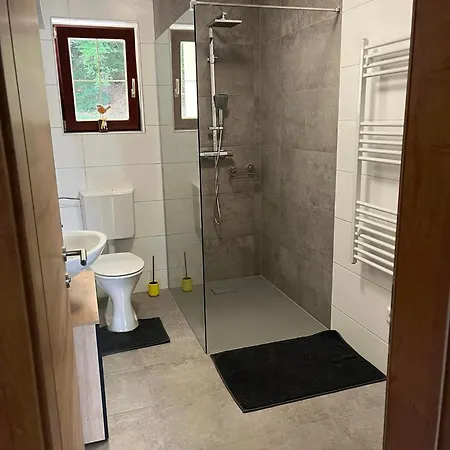 Pansiyon Gastehaus Dollenz