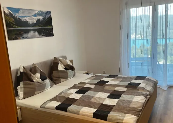 Проживание в семье Gastehaus Dollenz Tiebitsch